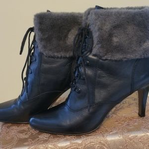 Ellen Tracy Black Leather & Grey Faux Fur Bootie